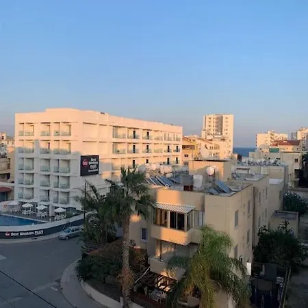 Lägenhet Antonia Sea View Larnaca