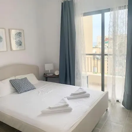 Antonia Sea View *