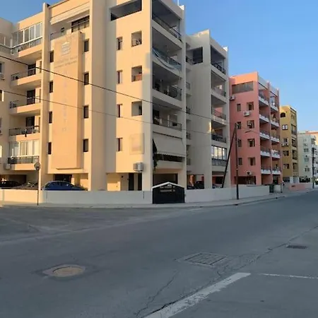 公寓 Antonia Sea View *