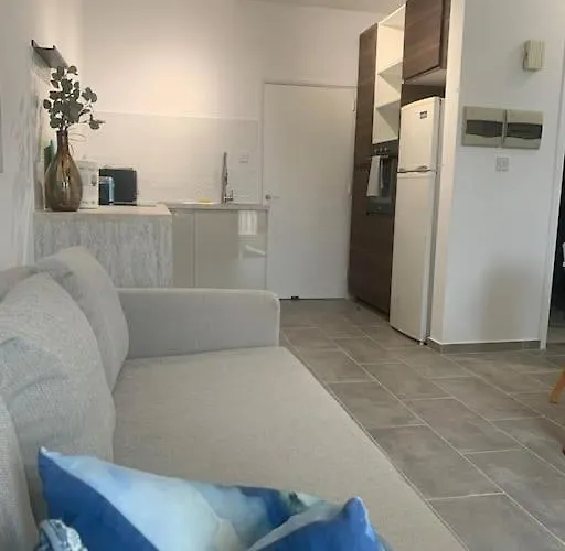 Antonia Sea View 公寓